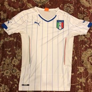 Puma Shirts - Puma Italia 2014 World Cup Jersey Puma Shirts - Puma Italia 2014 World Cup Jersey